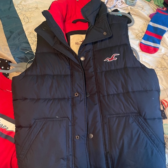 hollister vests